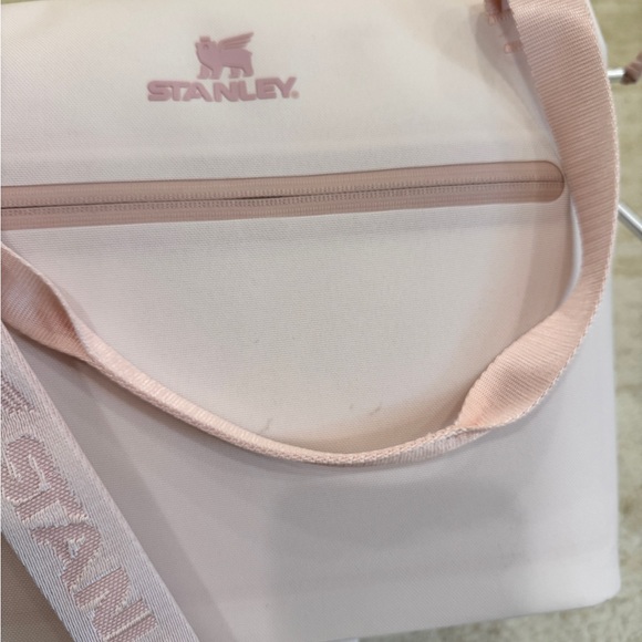 Stanley Pink Travel Bag with Minimalist Design - Picture 2 of 4